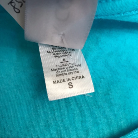 Catalina Island Van Life Graphic Tee NEW Womens Size Small Blue VW Bus Retro - Picture 6 of 6